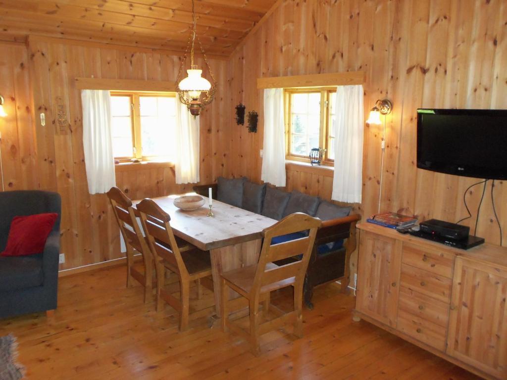 Hogstul Hytter - Skojestua - 2 Bedroom Cottage Tuddal Værelse billede