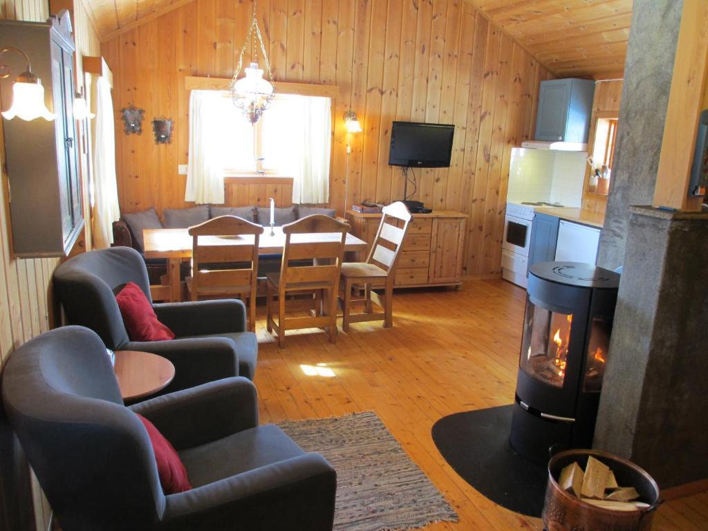 Hogstul Hytter - Skojestua - 2 Bedroom Cottage Tuddal Værelse billede